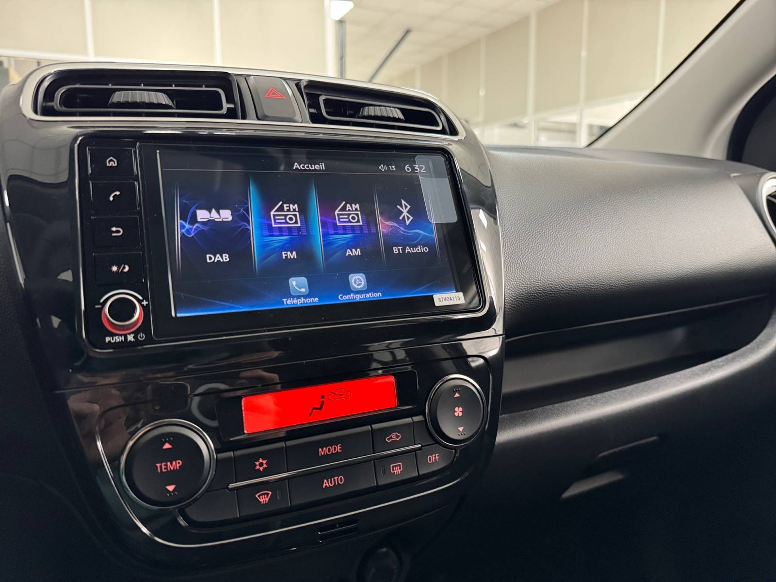 Image Mitsubishi SPACE STAR 1.2 MIVEC 71ch CVT AS&G Red Line Edition  