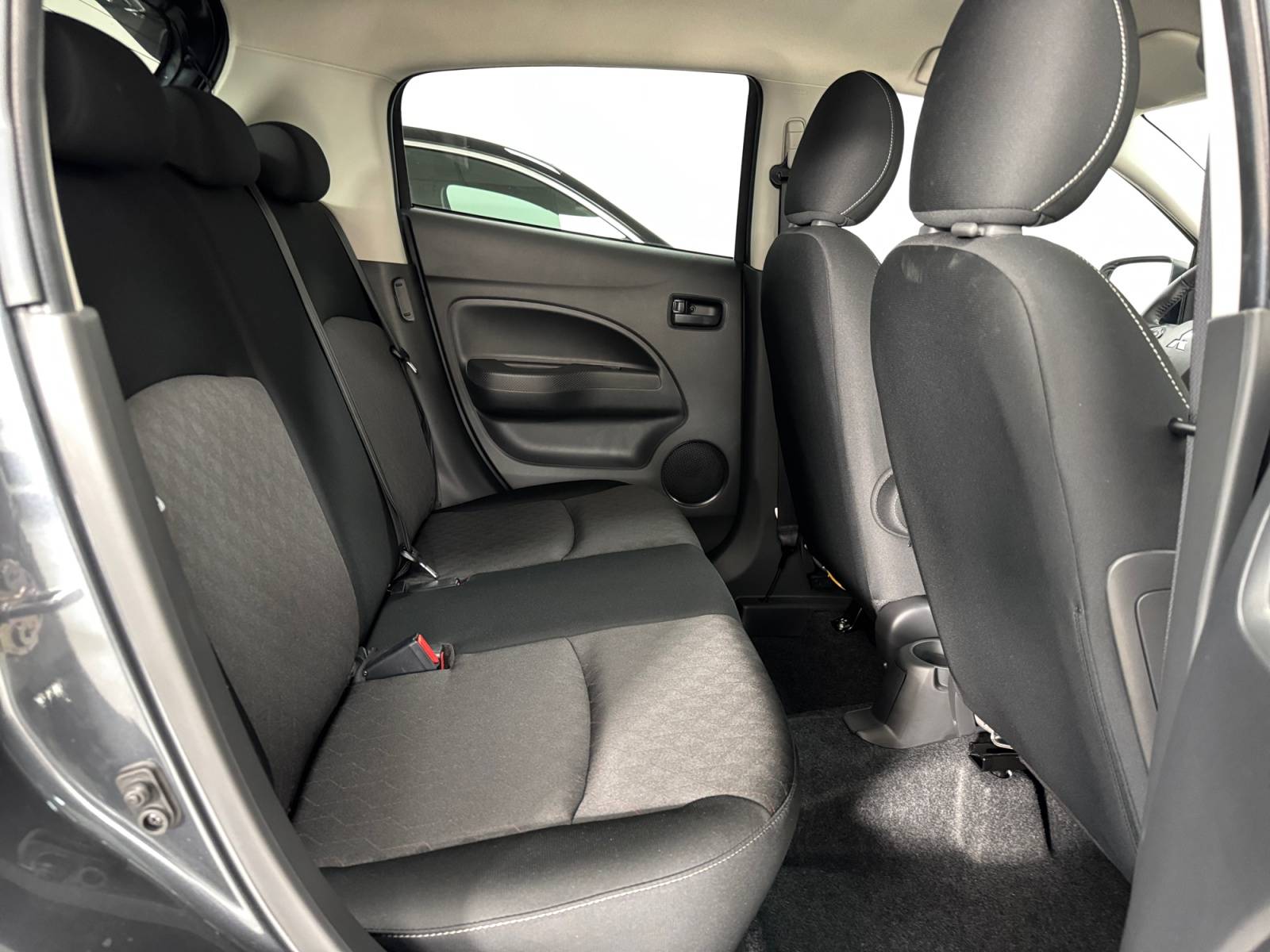 Image Mitsubishi SPACE STAR 1.2 MIVEC 71ch CVT AS&G Red Line Edition  