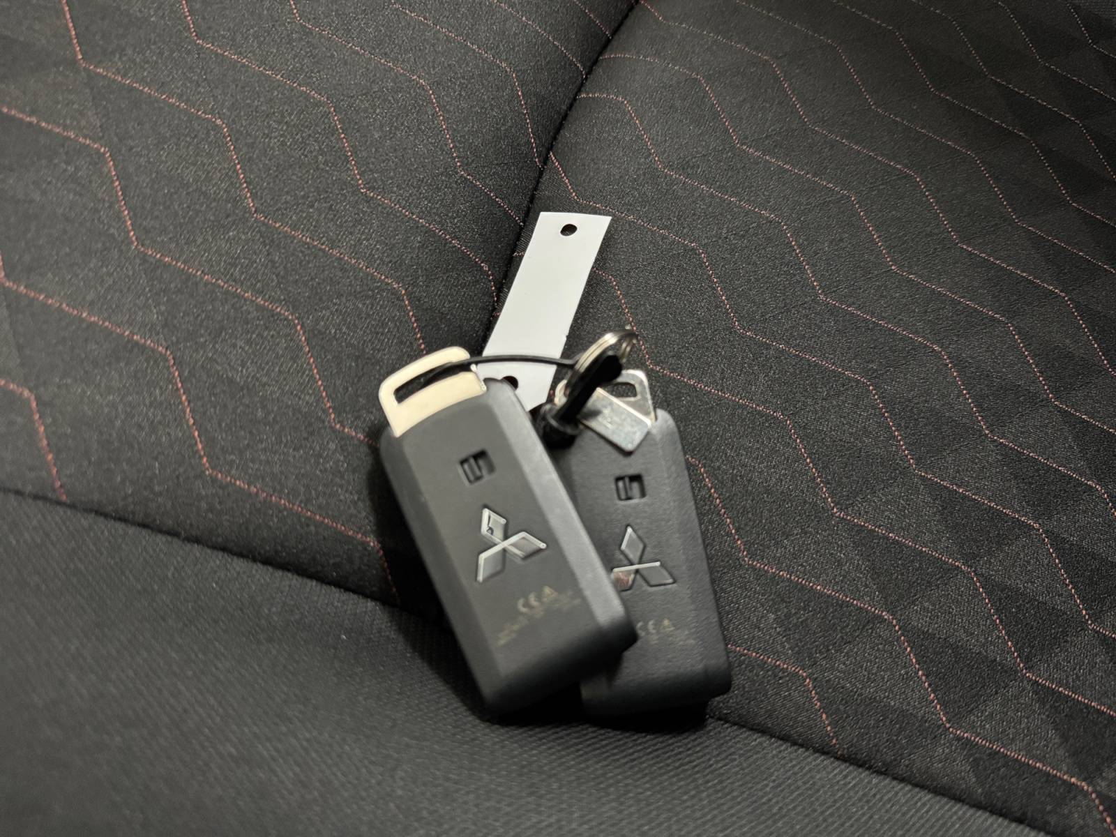 Image Mitsubishi SPACE STAR 1.2 MIVEC 71ch CVT AS&G Red Line Edition  