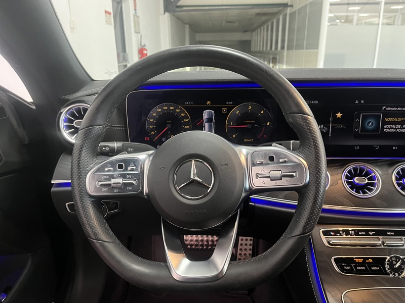 Image Mercedes-Benz CLASSE E COUPÉ Classe E 220 d 4MATIC AMG Line Coupé  Classe E Coupé 220 d 9G-Tronic 4-Matic AMG Line