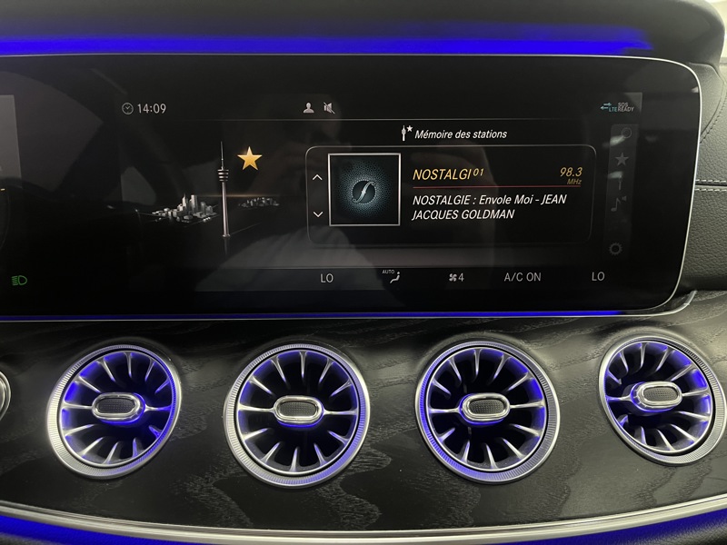 Image Mercedes-Benz CLASSE E COUPÉ Classe E 220 d 4MATIC AMG Line Coupé  Classe E Coupé 220 d 9G-Tronic 4-Matic AMG Line