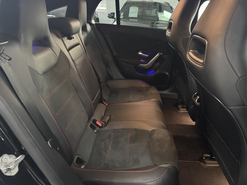 Image Mercedes-Benz CLA SHOOTING BRAKE CLA 200 d Shooting Brake AMG Line  