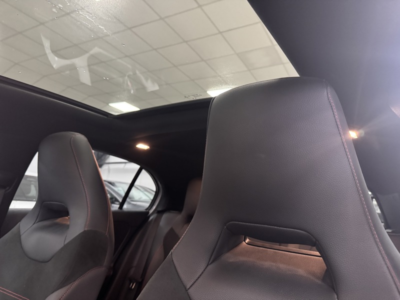 Image Mercedes-Benz CLASSE A 180 AMG Line  