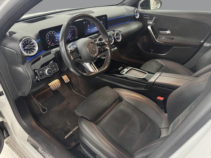 Image Mercedes-Benz CLASSE A 180 AMG Line  