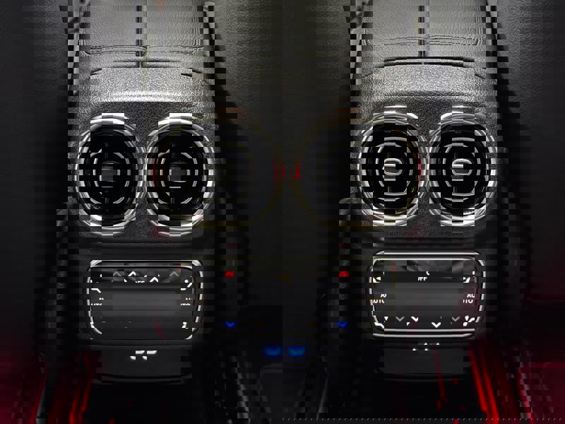 Image Mercedes-Benz GLC SUV GLC 220 d 4MATIC AMG Line  