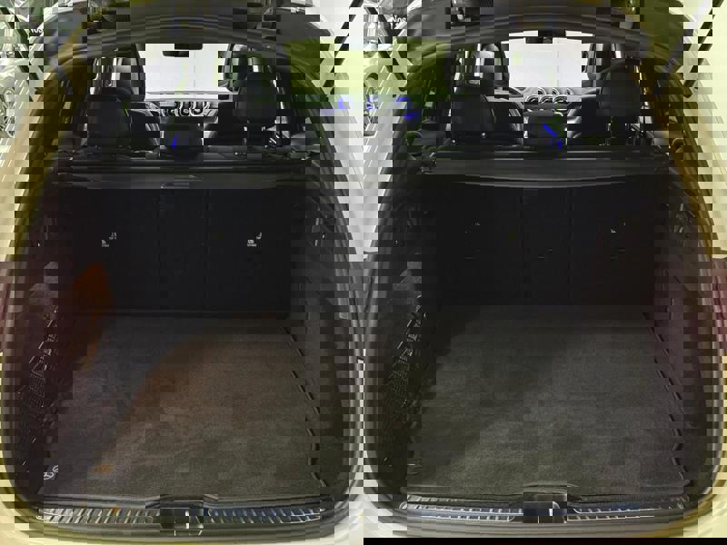 Image Mercedes-Benz GLC SUV GLC 220 d 4MATIC AMG Line  