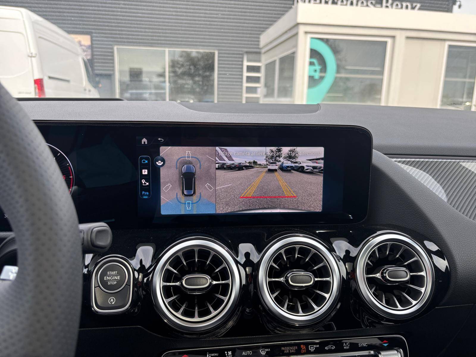 Image Mercedes-Benz GLA 200 d AMG Line  GLA 200 d AMG Line