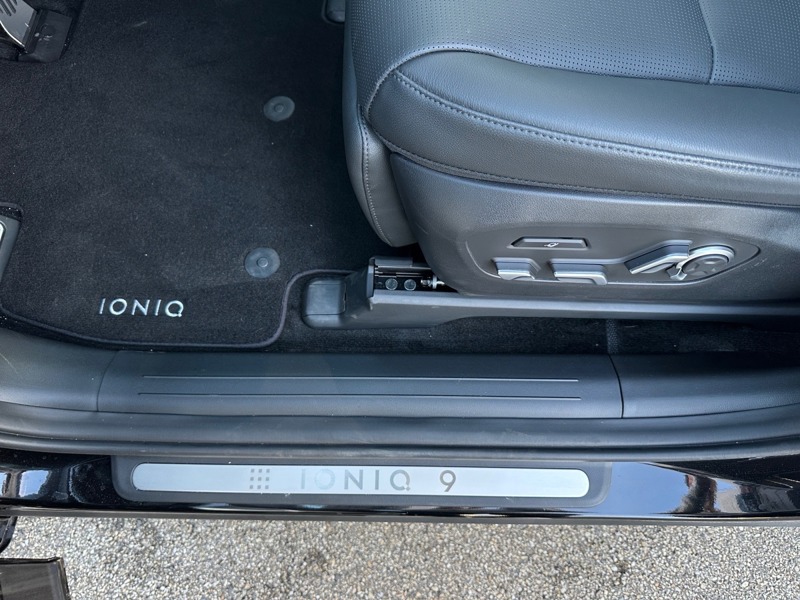 Image Hyundai IONIQ 9 BEV 110 kWh 307ch Executive HTRAC  IONIQ 9 EXECUTIVE HTRAC