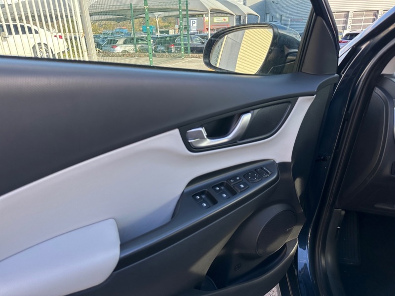 Image Hyundai KONA Executive Electrique 2WD   204 ch 