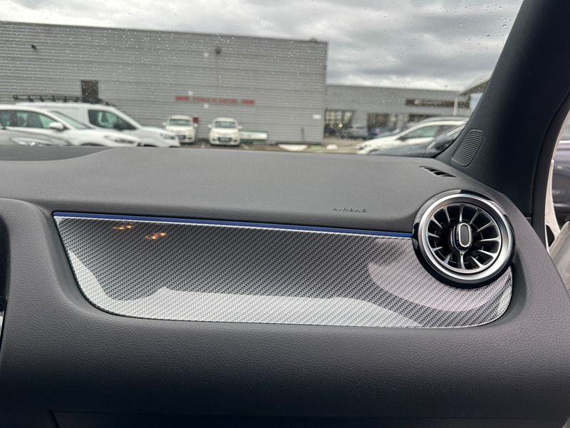 Image Mercedes-Benz GLA 200 d AMG Line  