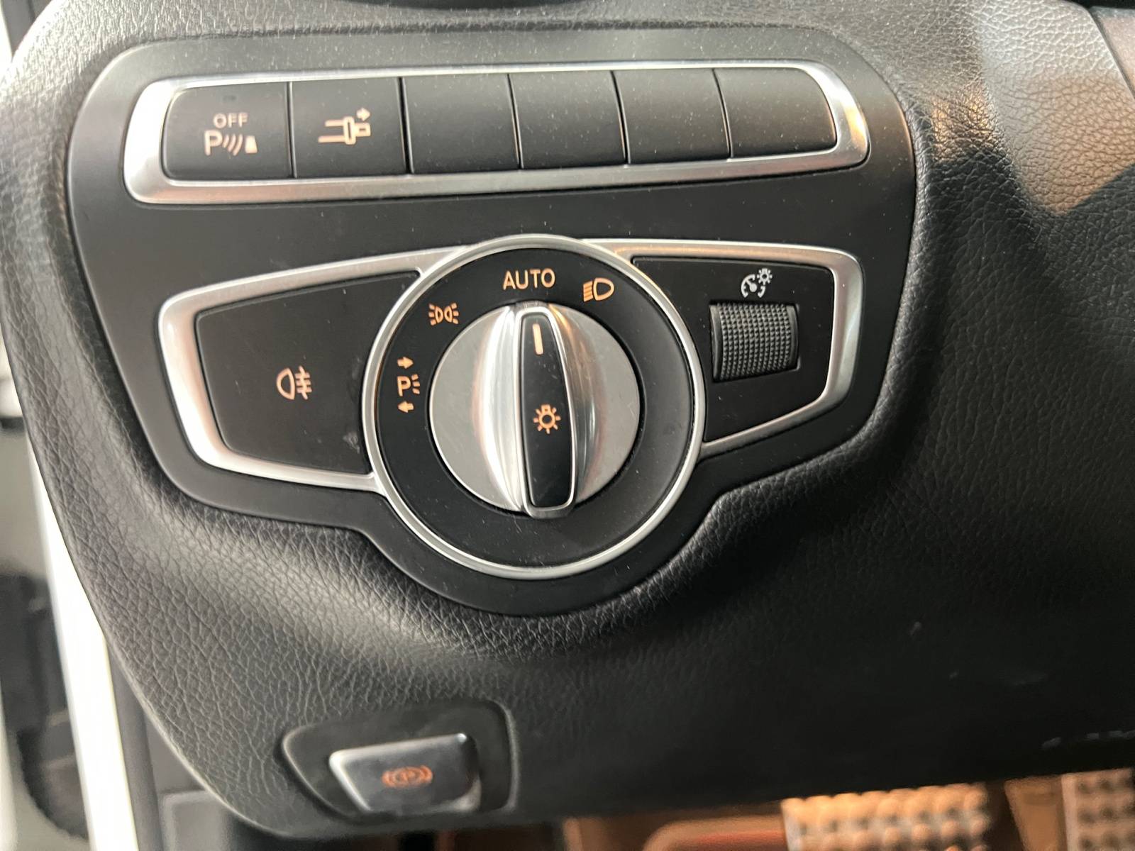 Image Mercedes-Benz CLASSE C COUPÉ Mercedes-AMG C 43 4MATIC Coupé  Classe C Coupé 43 Mercedes-AMG 9G-TCT SPEEDSHIFT AMG 4Matic