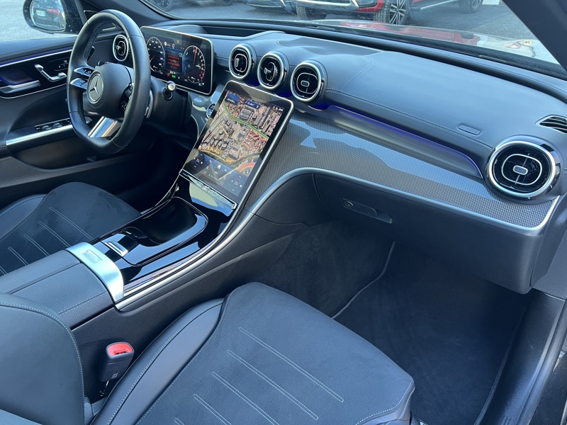 Image Mercedes-Benz CLASSE C BREAK Classe C 300 e Hybrid EQ Break AMG Line  Classe C 300 e Hybrid EQ Break AMG Line