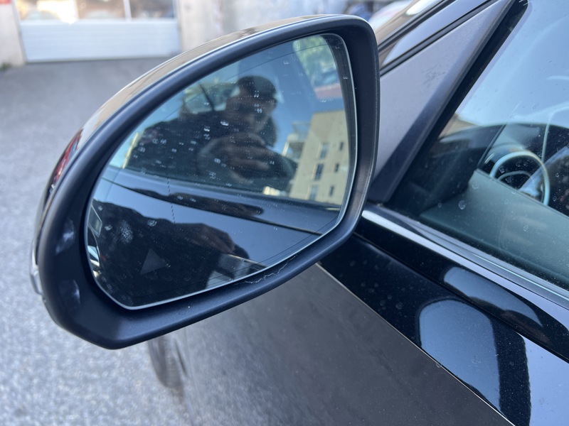 Image Mercedes-Benz CLASSE C BREAK Classe C 300 e Hybrid EQ Break AMG Line  Classe C 300 e Hybrid EQ Break AMG Line