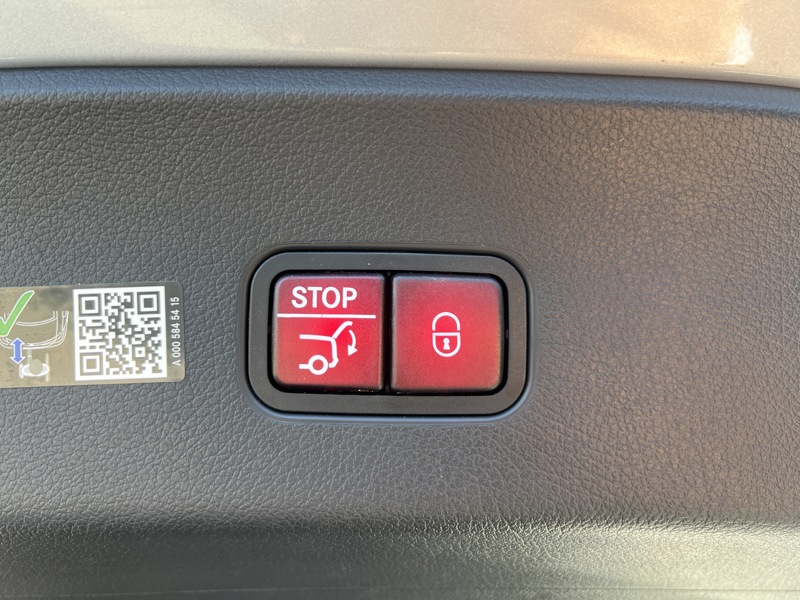 Image Mercedes-Benz GLC COUPÉ GLC 220 d 4MATIC Coupé AMG Line  GLC 220 d 4MATIC Coupé AMG Line