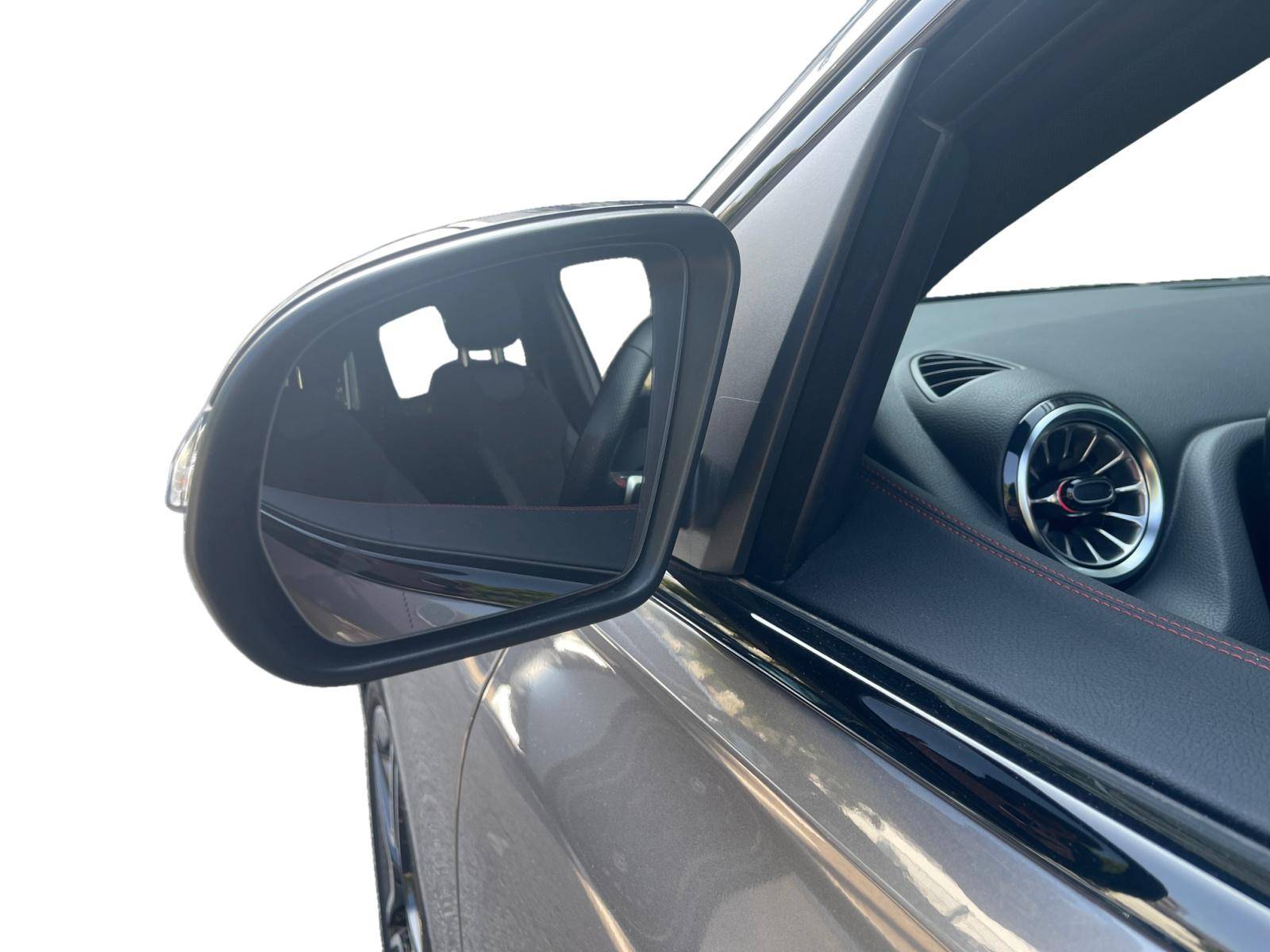 Image Mercedes-Benz CLASSE B 250 e AMG Line  Classe B 250 e Hybrid EQ AMG Line