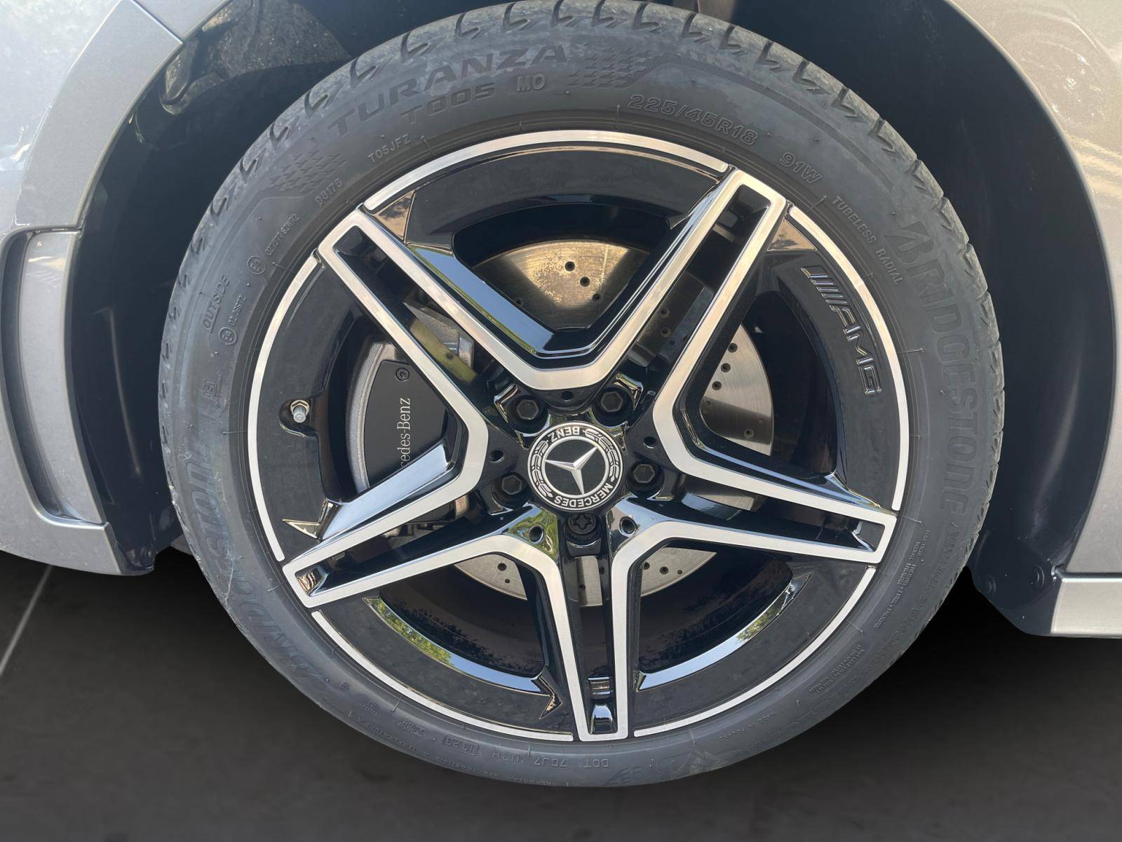 Image Mercedes-Benz CLASSE B 250 e AMG Line  Classe B 250 e Hybrid EQ AMG Line