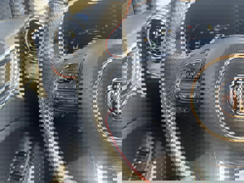 Image MG ZS Luxury  1.0 111 ch BVA6