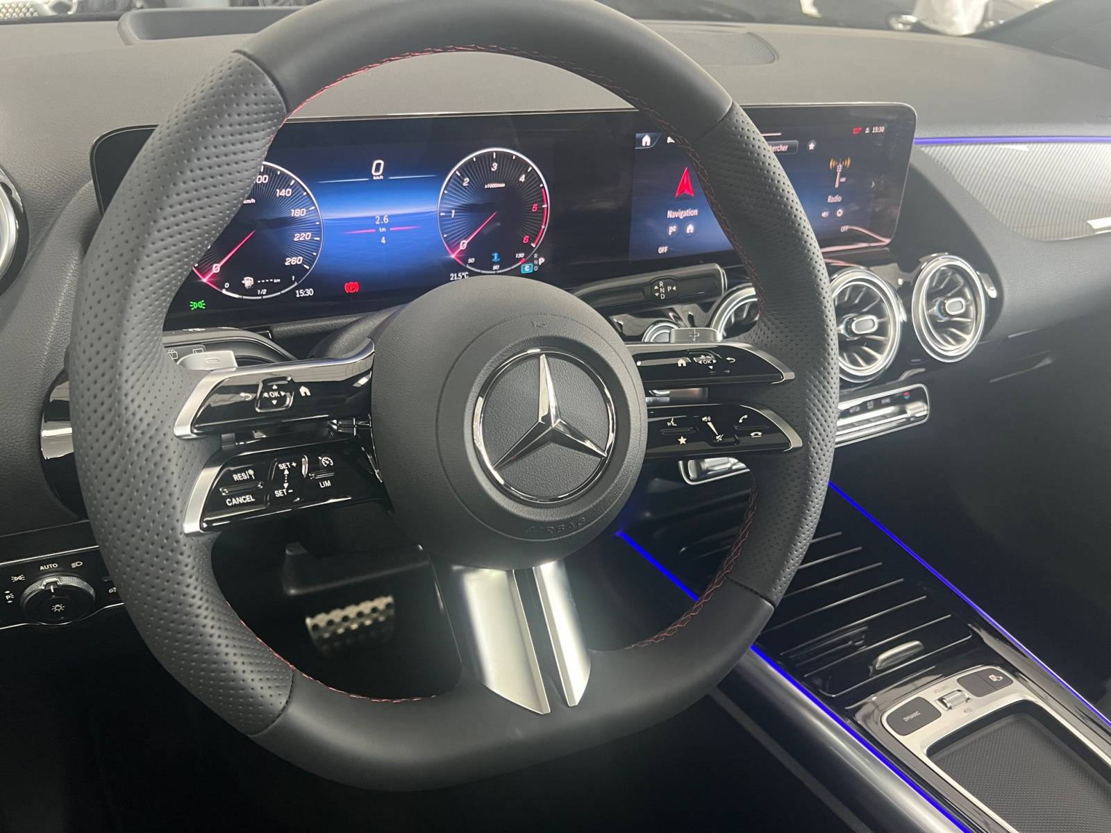 Image Mercedes-Benz CLASSE B 200 d AMG Line  Classe B 200 d AMG Line