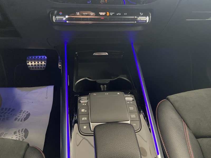 Image Mercedes-Benz CLASSE B 200 d AMG Line Edition  