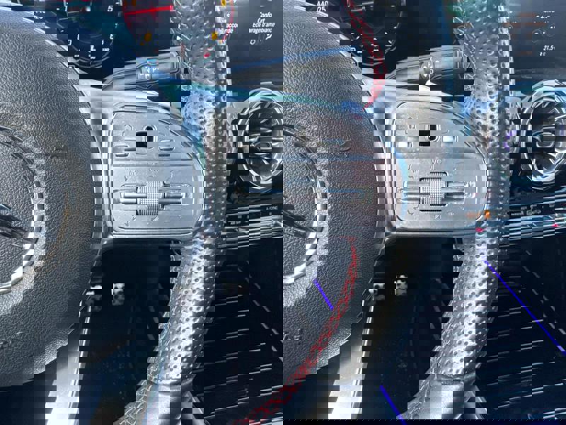 Image Mercedes-Benz GLA 200 d AMG Line  