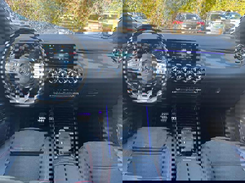 Image Mercedes-Benz GLA 200 d AMG Line  