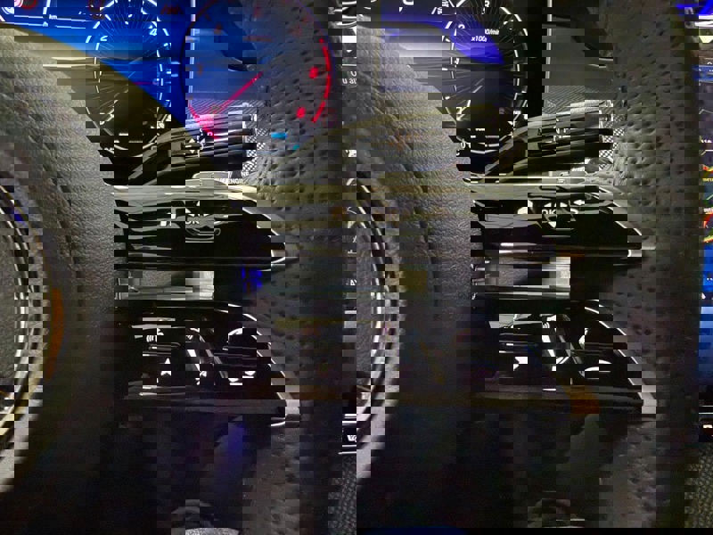 Image Mercedes-Benz GLC SUV GLC 220 d 4MATIC AMG Line  GLC 220 d 4MATIC AMG Line