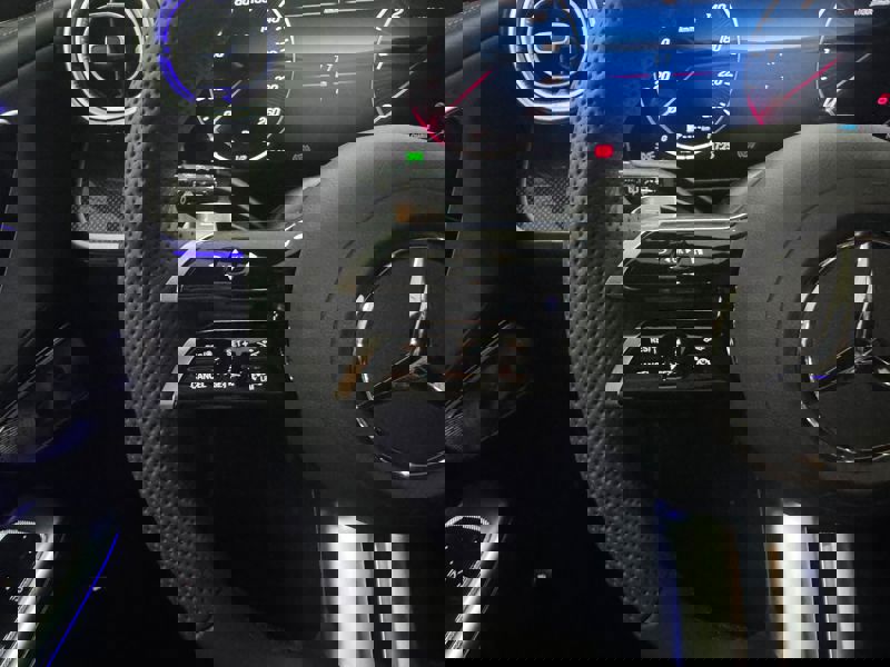 Image Mercedes-Benz GLC SUV GLC 220 d 4MATIC AMG Line  GLC 220 d 4MATIC AMG Line