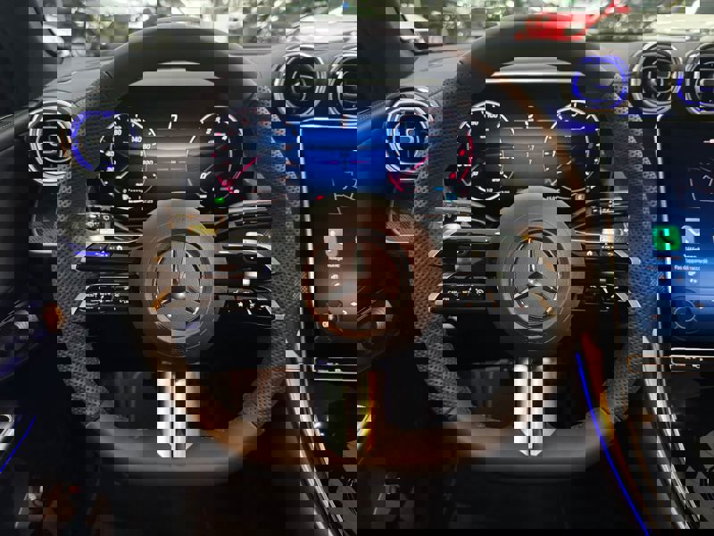 Image Mercedes-Benz GLC SUV GLC 220 d 4MATIC AMG Line  GLC 220 d 4MATIC AMG Line