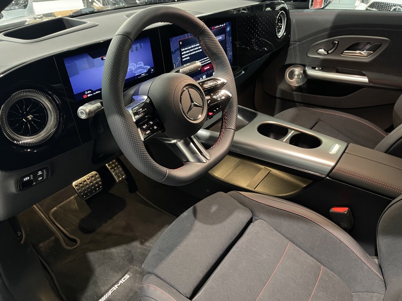 Image Mercedes-Benz CLA COUPÉ CLA 250+ avec technologie EQ Limited Edition  CLA 250+ avec technologie EQ