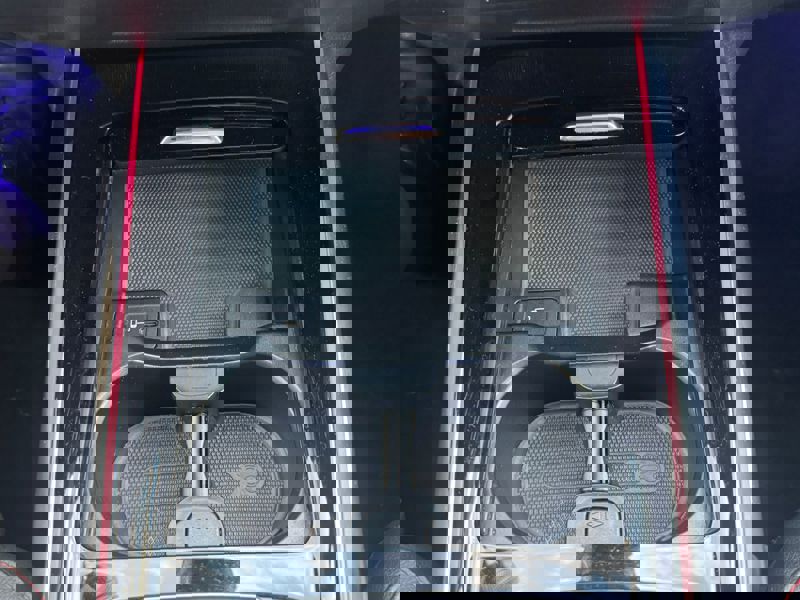 Image Mercedes-Benz GLA 200 d AMG Line  