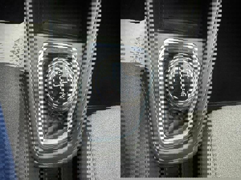 Image Mitsubishi COLT 1.0 MPI-T 91 Business  COLT 1.0 MPI-T 91 BUSINESS