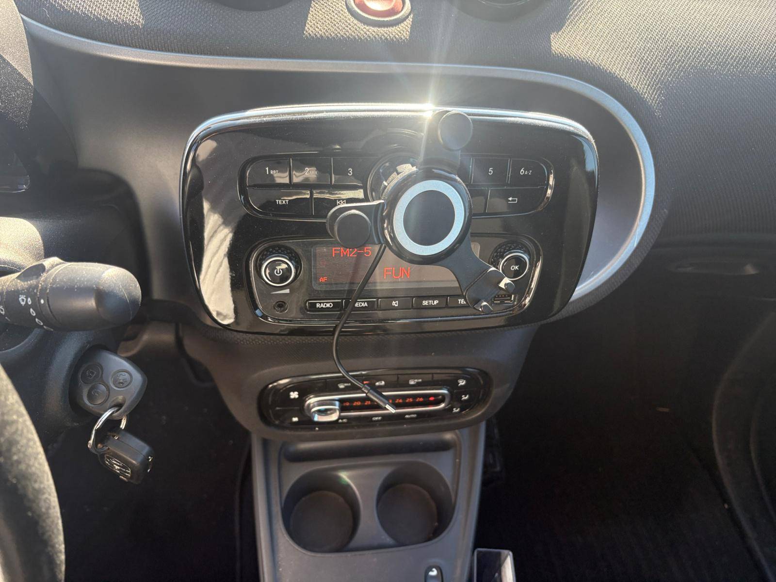 Image Smart FORTWO CABRIO Base 52 kW passion 1.0 71 ch 