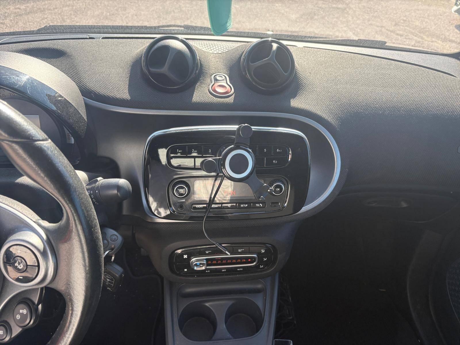 Image Smart FORTWO CABRIO Base 52 kW passion 1.0 71 ch 
