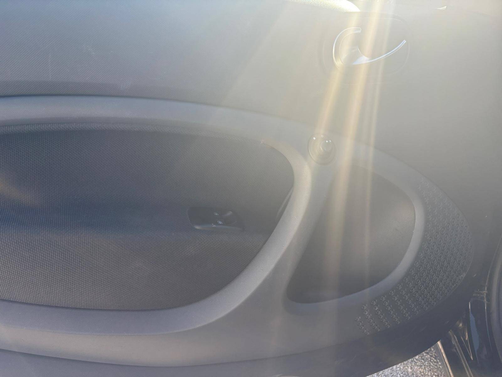 Image Smart FORTWO CABRIO Base 52 kW passion 1.0 71 ch 