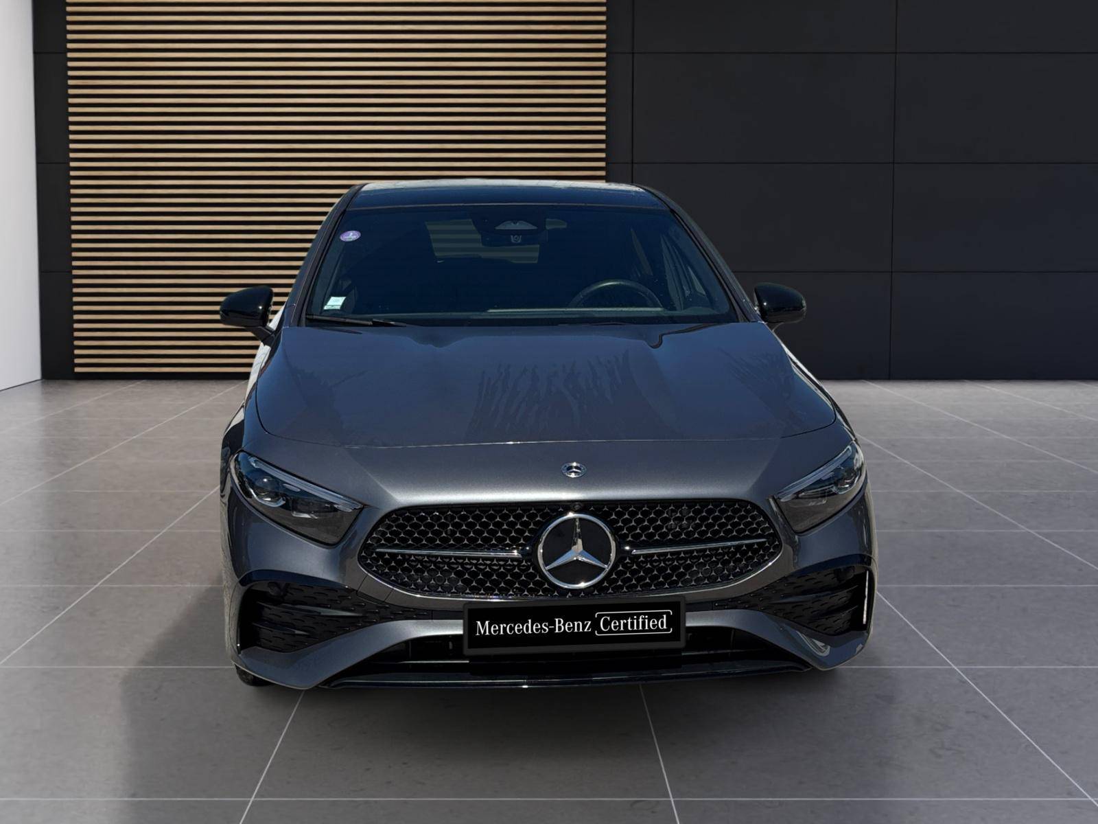 Image Mercedes-Benz CLASSE A 250 e AMG Line  Classe A 250 e Hybrid EQ AMG Line