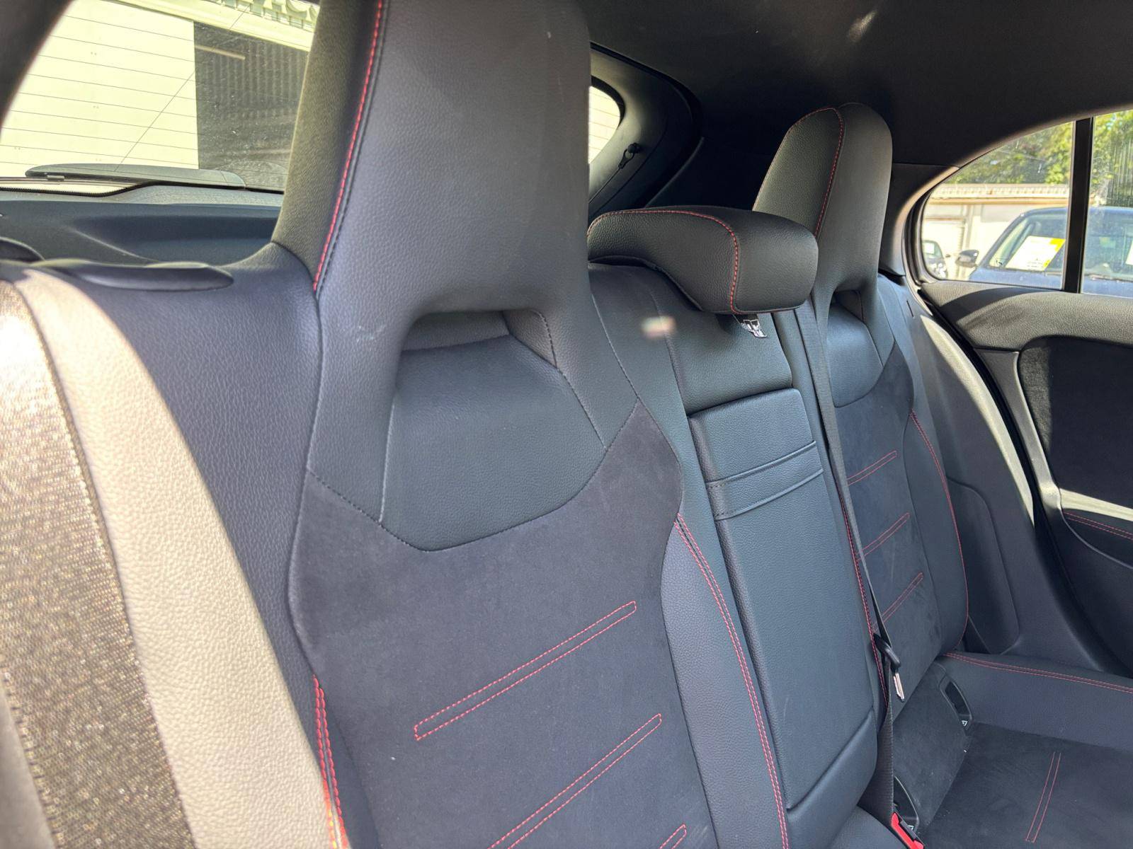 Image Mercedes-Benz CLASSE A 250 e AMG Line  Classe A 250 e Hybrid EQ AMG Line