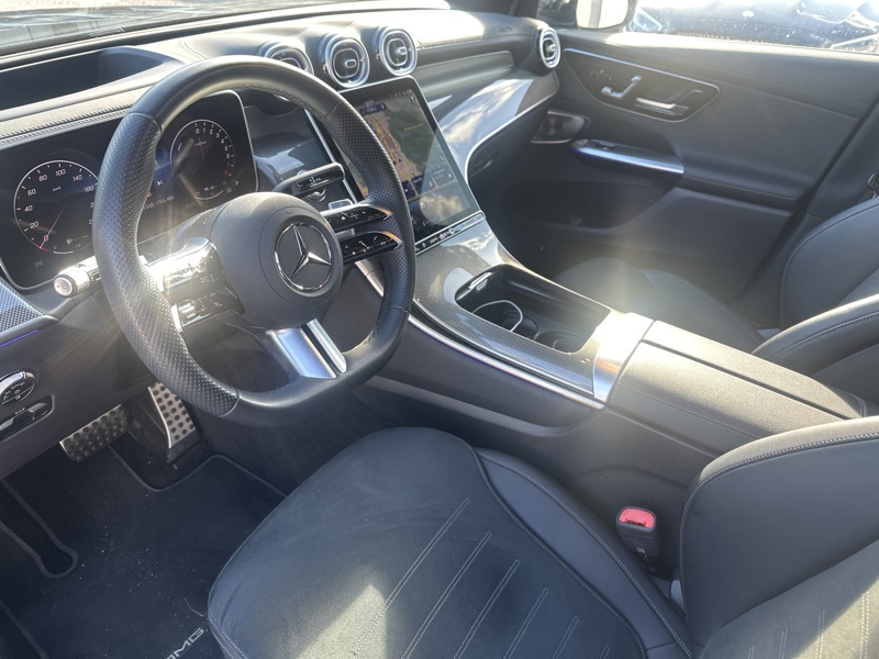 Image Mercedes-Benz GLC COUPÉ GLC 300 e Hybrid EQ 4MATIC Coupé AMG Line  GLC 300 e Hybrid EQ 4MATIC Coupé AMG Line