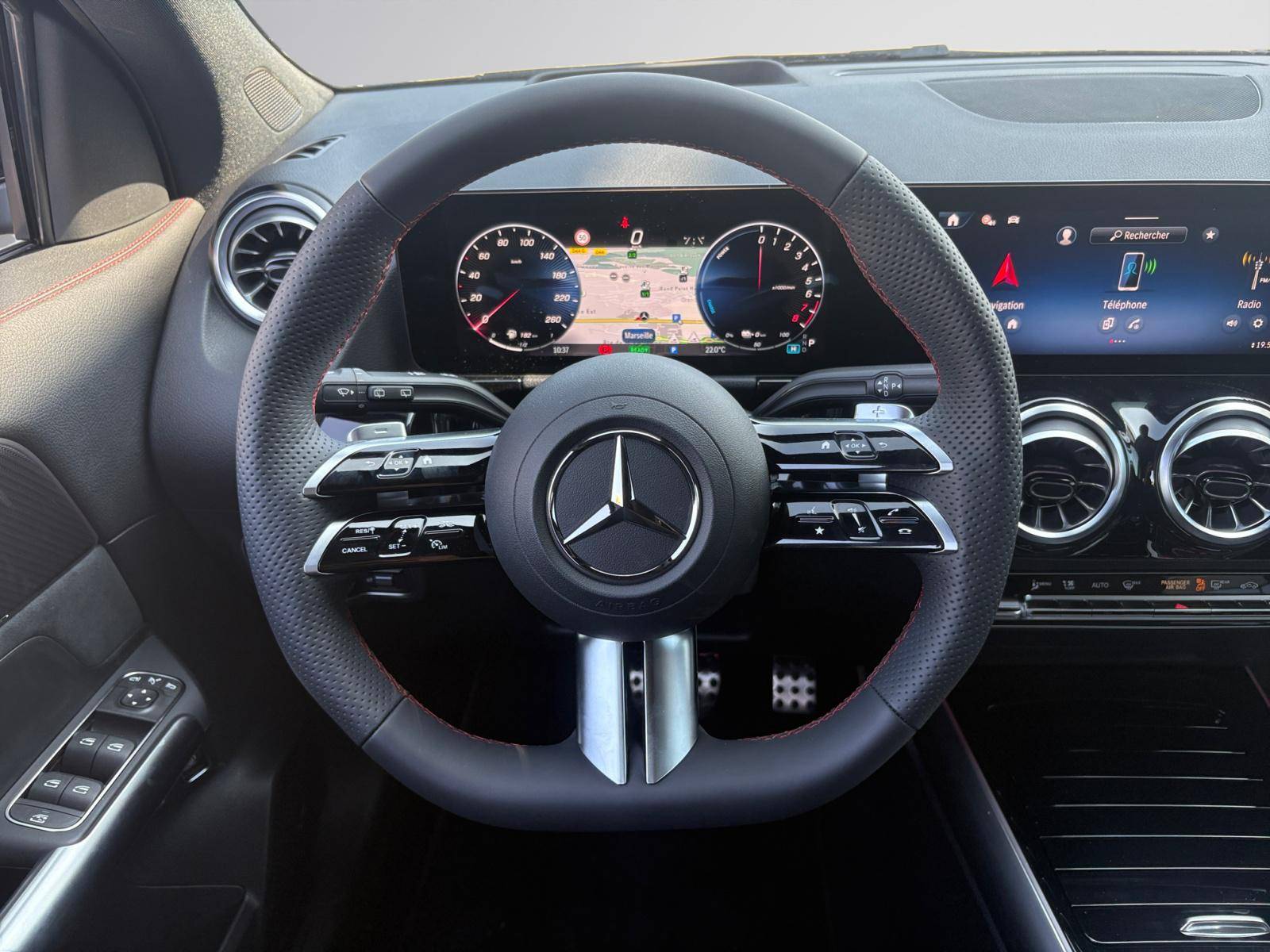 Image Mercedes-Benz GLA 250 e Hybrid EQ AMG Line  GLA 250 e Hybrid EQ AMG Line