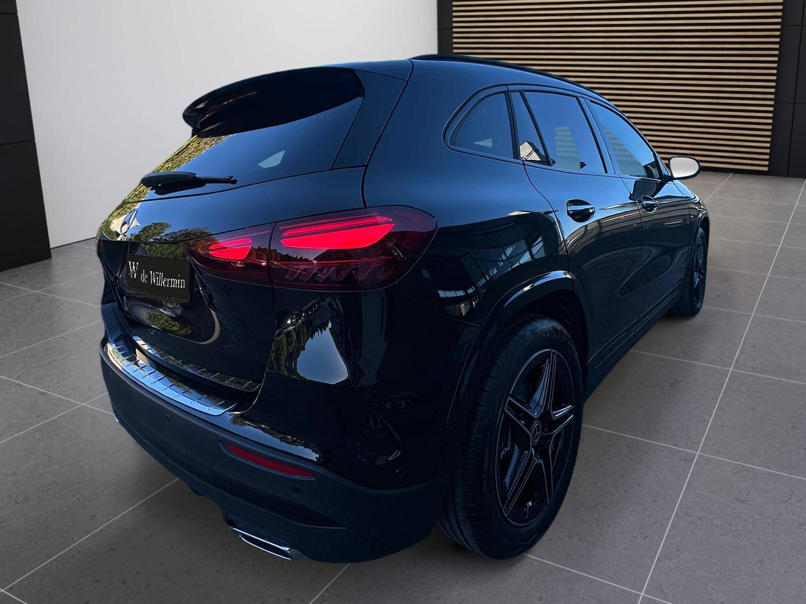 Image Mercedes-Benz GLA 200 d AMG Line  GLA 200 d AMG Line