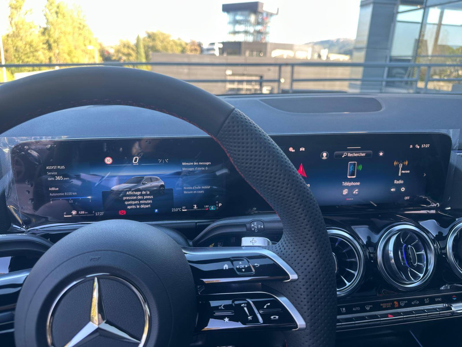 Image Mercedes-Benz GLA 200 d AMG Line  GLA 200 d AMG Line