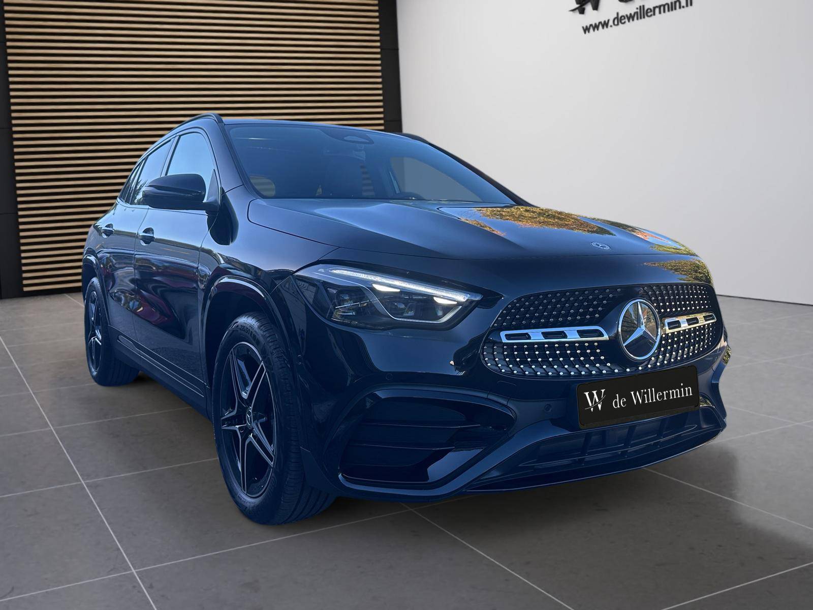 Image Mercedes-Benz GLA 200 d AMG Line  GLA 200 d AMG Line