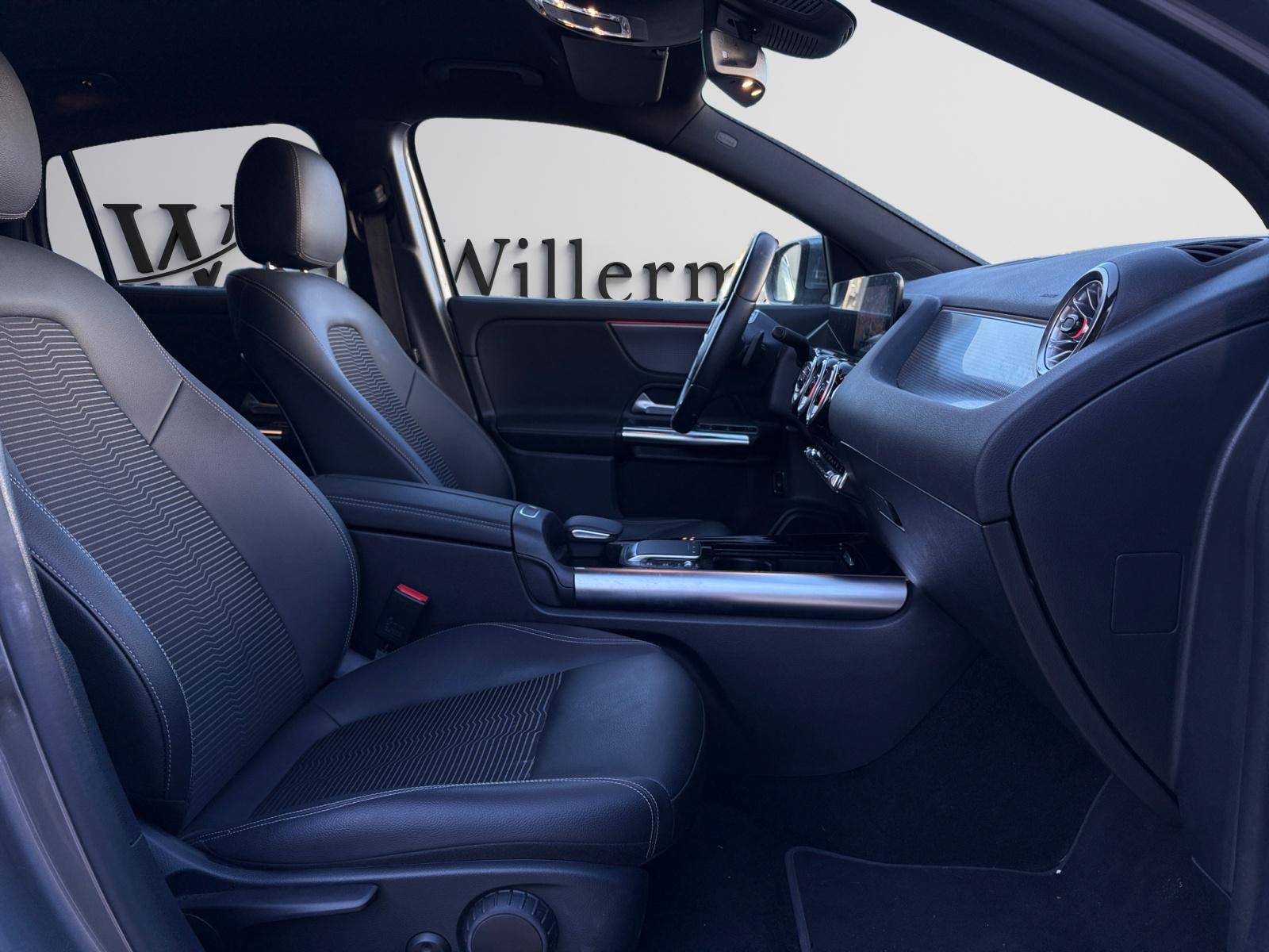 Image Mercedes-Benz EQA 250 Limited Edition  EQA 250 Progressive Line