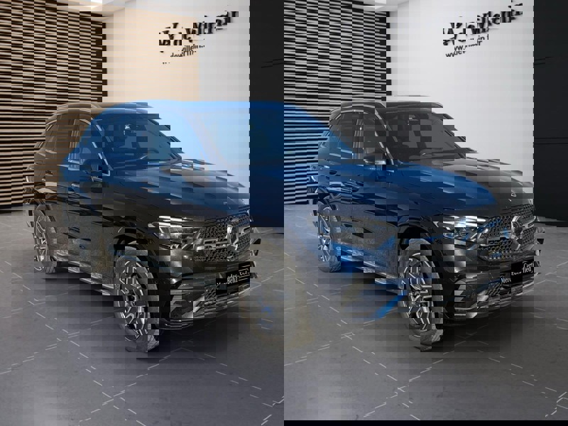Image Mercedes-Benz GLC SUV GLC 300 de Hybrid EQ 4MATIC AMG Line  GLC 300de 4MATIC SUV AMG Line