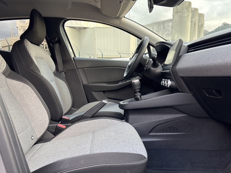 Image Mitsubishi COLT 1.0 MPI-T 91 Business  COLT 1.0 MPI-T 91 BUSINESS