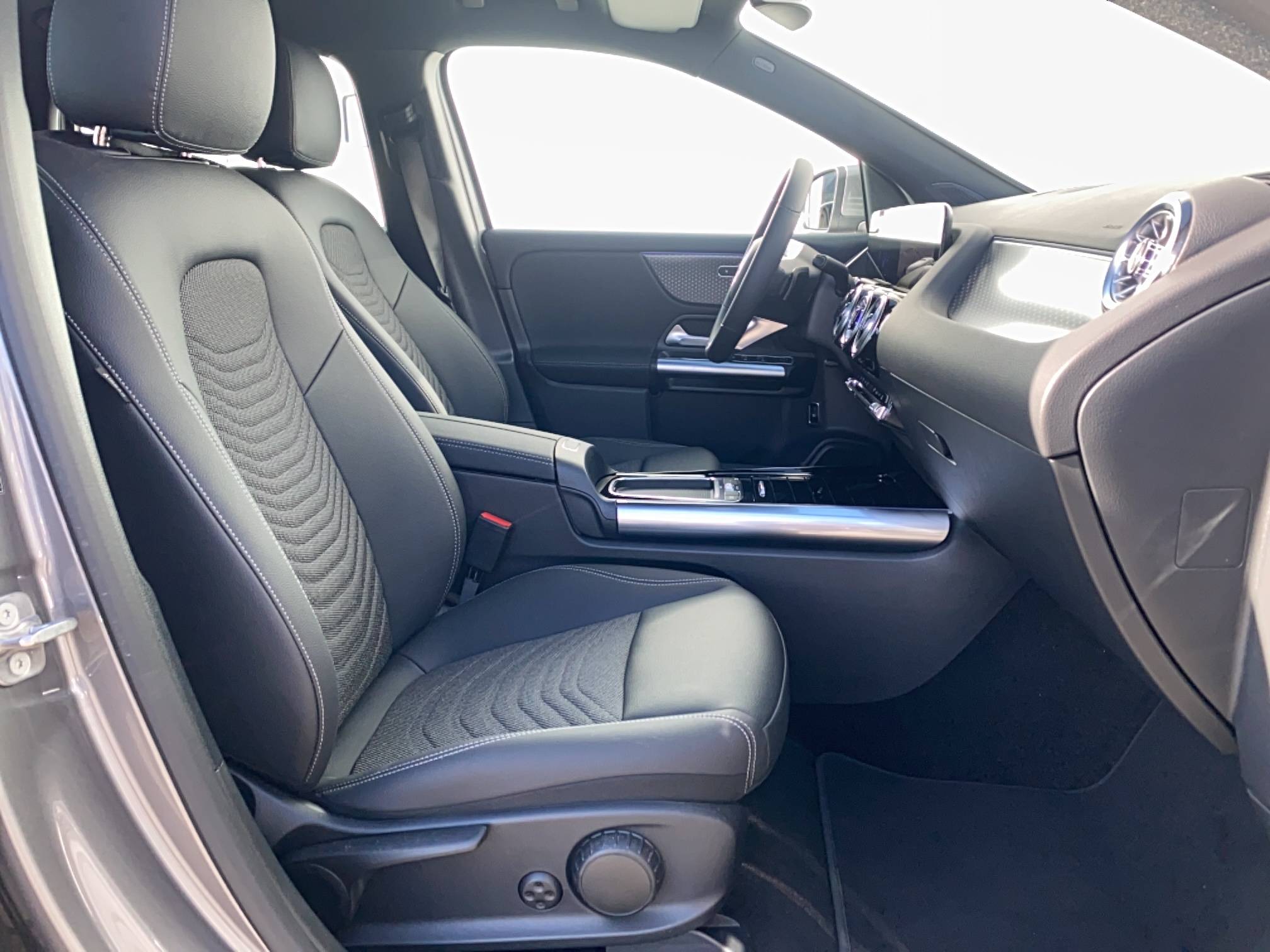 Image Mercedes-Benz EQA 250+ Edition  