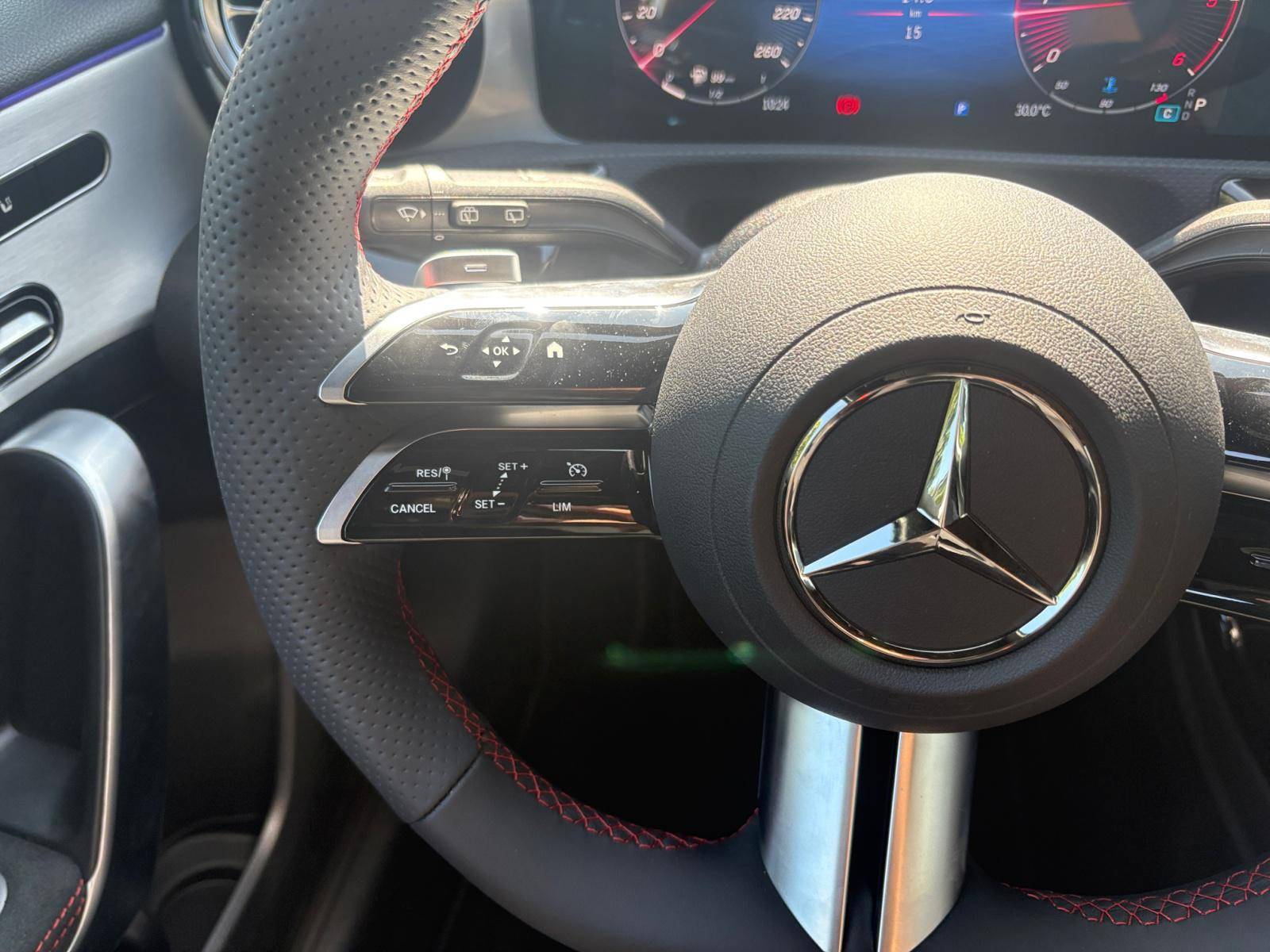 Image Mercedes-Benz CLASSE A 200 d AMG Line  