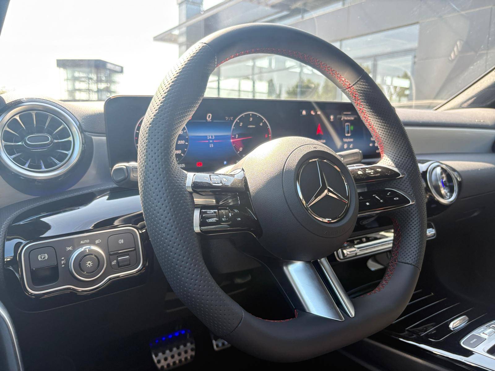 Image Mercedes-Benz CLASSE A 200 d AMG Line  