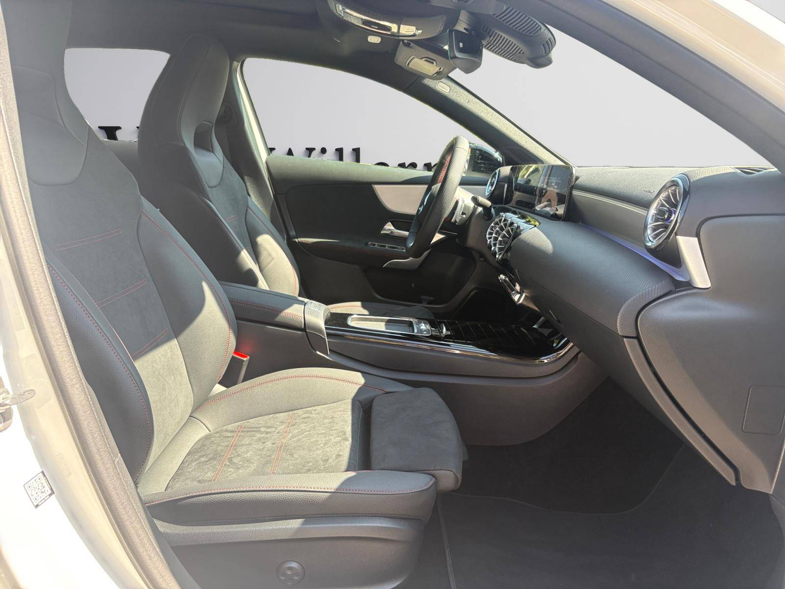 Image Mercedes-Benz CLASSE A 200 d AMG Line  